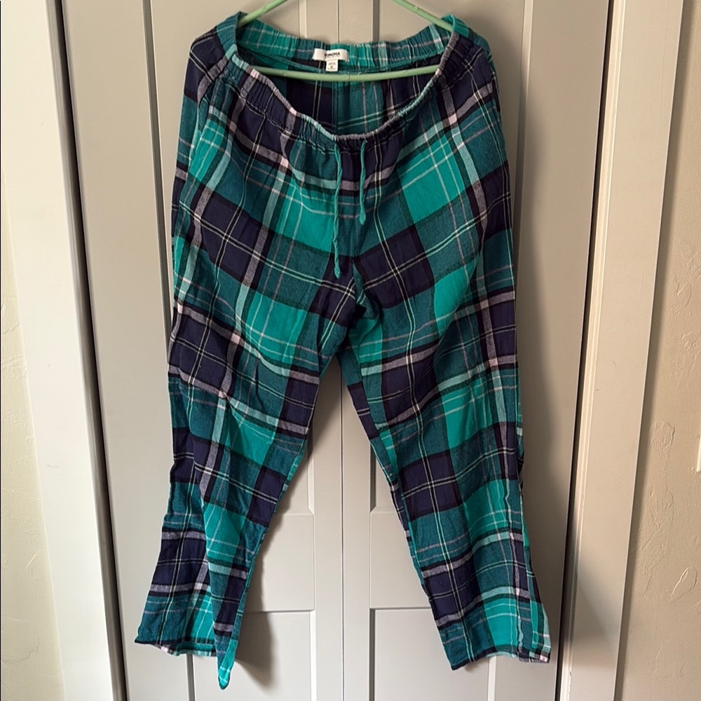 Plaid Pajama Bottoms in Blue and Green
